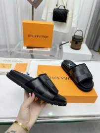 Picture of Louis Vuitton Slippers _SKULVsz35-46mnf03071140